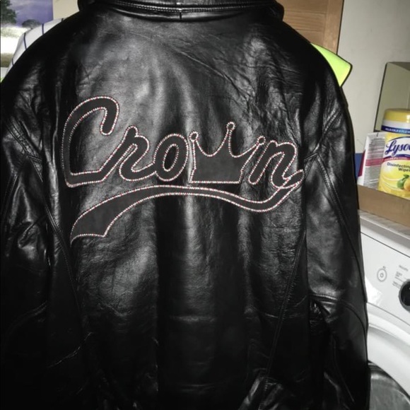 Jackets - Picture 7 of 16